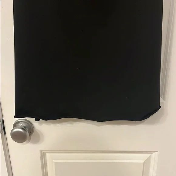 Elegant Black Ruched Pencil Maxi Skirt - Picture 4 of 7